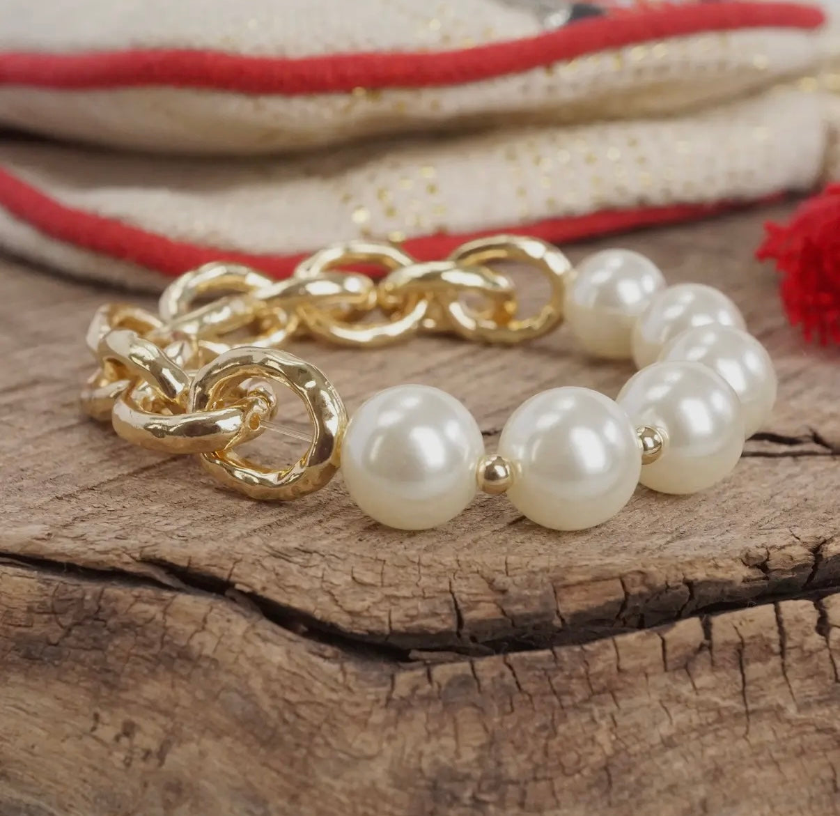Chunky Chain & Pearl Beads Bracelet