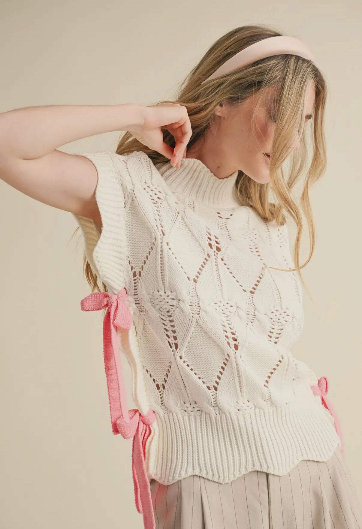 Mock Neck Cropped Sweater Vest
